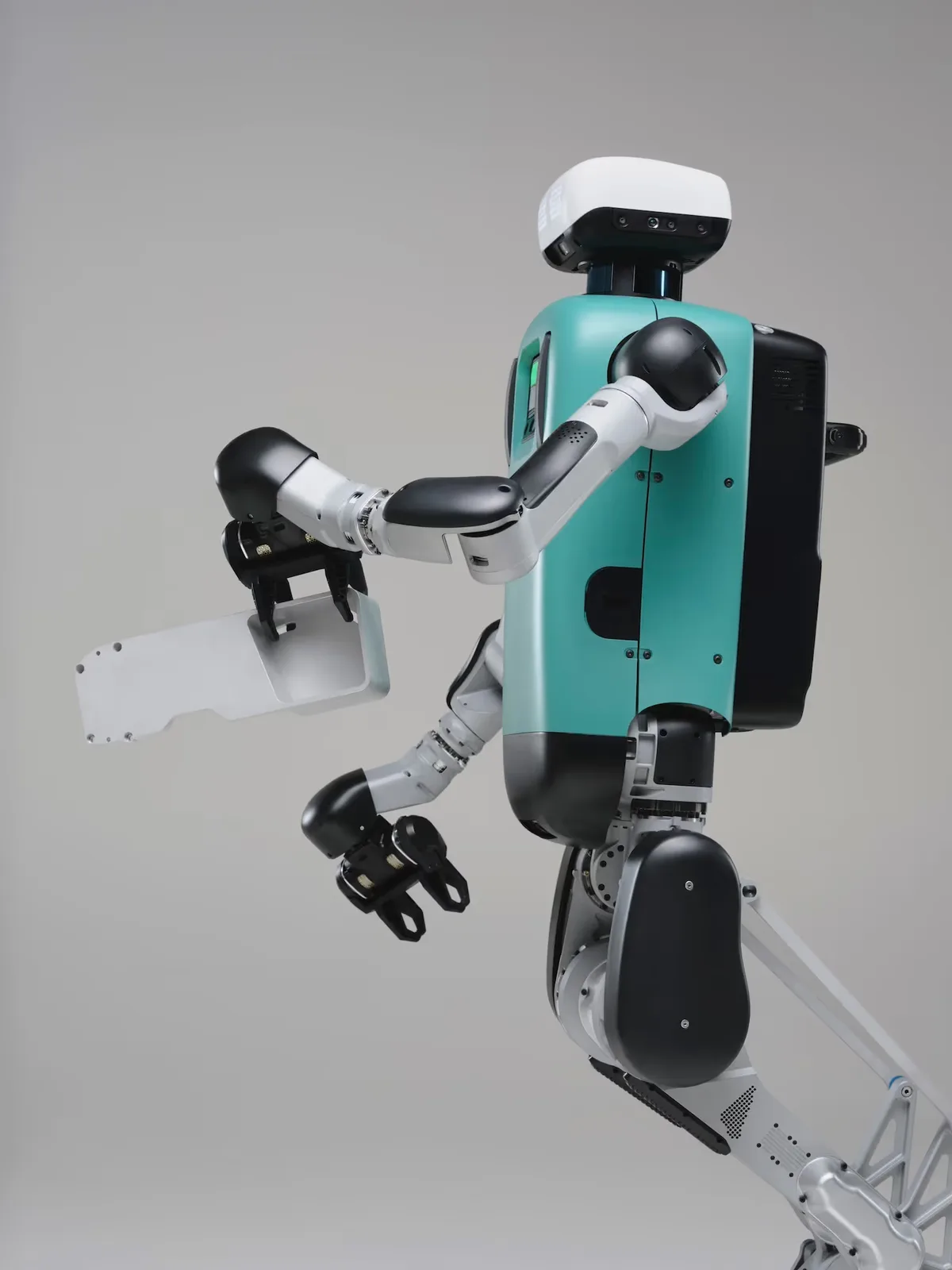 Digit reaching with its manipulator arm